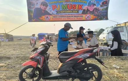 PJ Musik Gelar Lomba Layang-Layang dan Santuni Anak Yatim di Giriklopomulyo